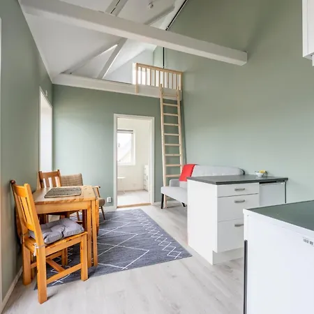 Gammelskola Apartment *