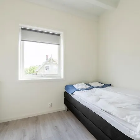 Gammelskola Apartment Henningsvaer